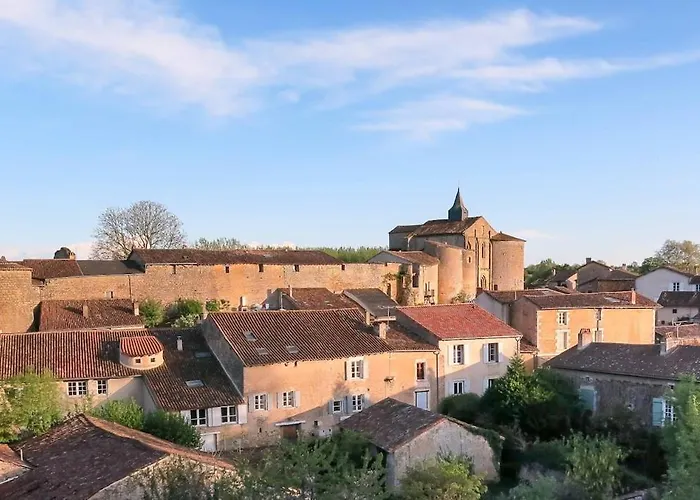 Le Dolmen Chateau-Larcher